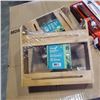 Image 2 : 2 NEW BAMBOO SPICE RACKS, CARVING SET, 2 FOREVER SHARP KNIVES AND 2 SALAD TONGS