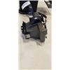 Image 2 : VINTAGE POLAROID CAMERA IN CASE