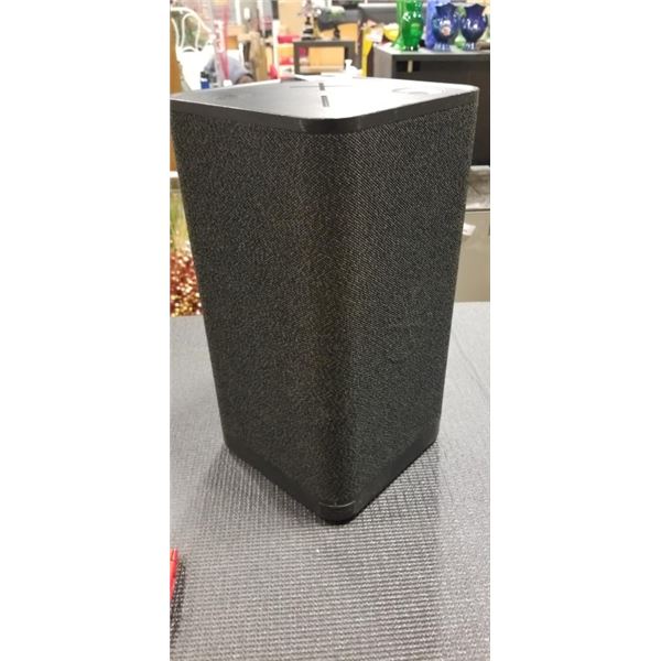 ULTIMATE EARS HYPERBOOM BLUETOOTH SPEAKER - TESTED WORKING