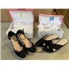 Image 2 : 2 PAIRS OF WOMENS SHOES, SIZE 8.5