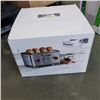 Image 2 : WOLF GOURMET 4 SLICE TOASTER - TESTED WORKING, RETAIL $649