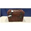 Image 1 : WICKER PICNIC BASKET FOR 4 - GLASS WINEGLASSES, CERAMIC PLATES, CUTLERY, SALT & PEPPER SHAKERS, CORK