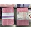 Image 2 : PINK YOGA BASKET WITH TPE YOGA MAT, TPE/PC YOYA WHEEL, 2 POE YOUGA BLOCKS, BAG, THERAPY BALL, STRAP 