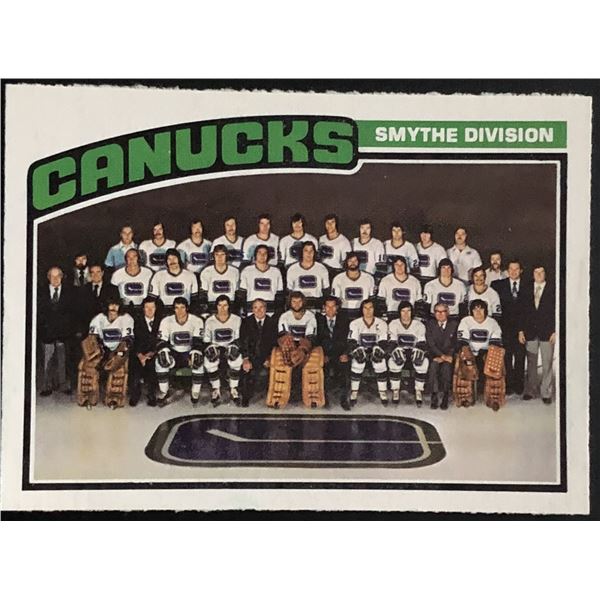 1976-77 O-PEE-CHEE VANCOUVER CANUCKS