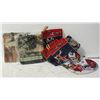 Image 1 : 3 CHRISTMAS STOCKINGS & 2 WALL TAPESTRY