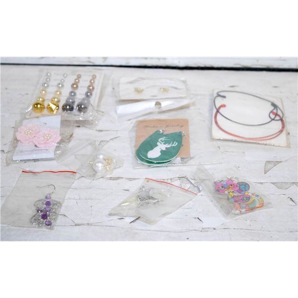 BAG W/ 10 ITEMS OF VARIOUS NEW COSTUME JEWELRY