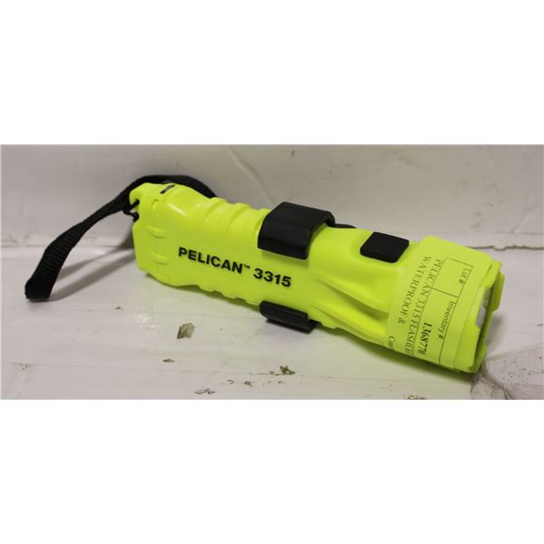 PELICAN 3315 FLASHLIGHT WATERPROOF &