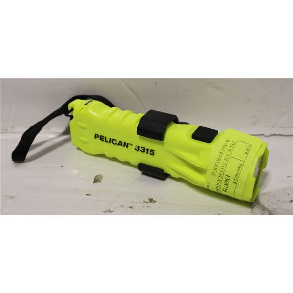 PELICAN 3315 FLASHLIGHT WATERPROOF &