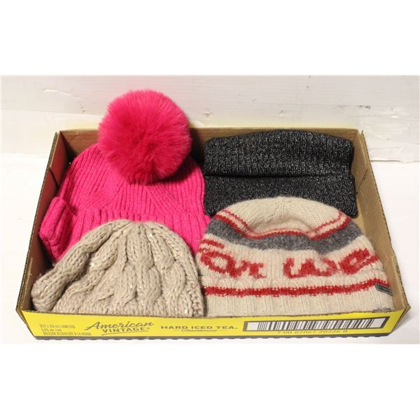 4 LADIES TOUQUES