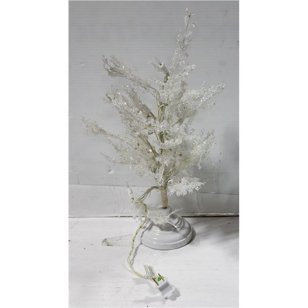 19" PRE-LIT ICE TREE WHITE