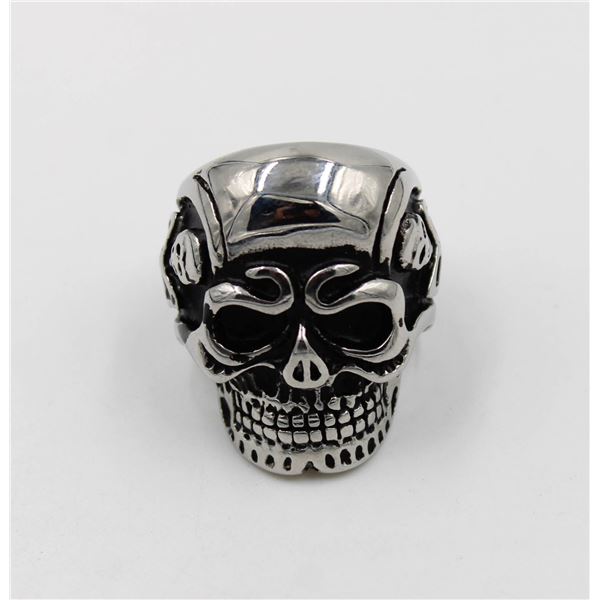 LARGE HEAVY SKULL THEME BIKER RING SZ 9