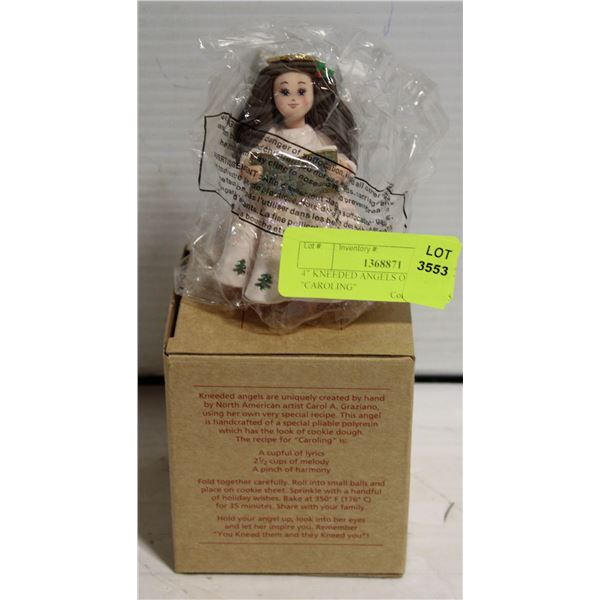 4" KNEEDED ANGELS ORNAMENT "CAROLING"