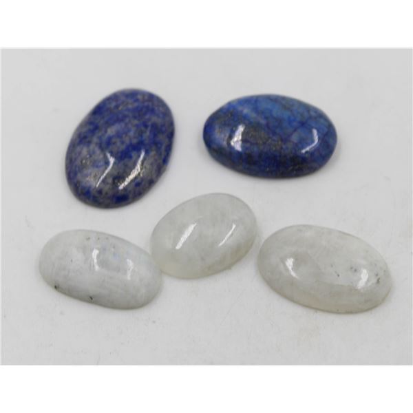 #90-NATURAL LAPIS LAZULI & MOONGEMSTONES 136.60CT