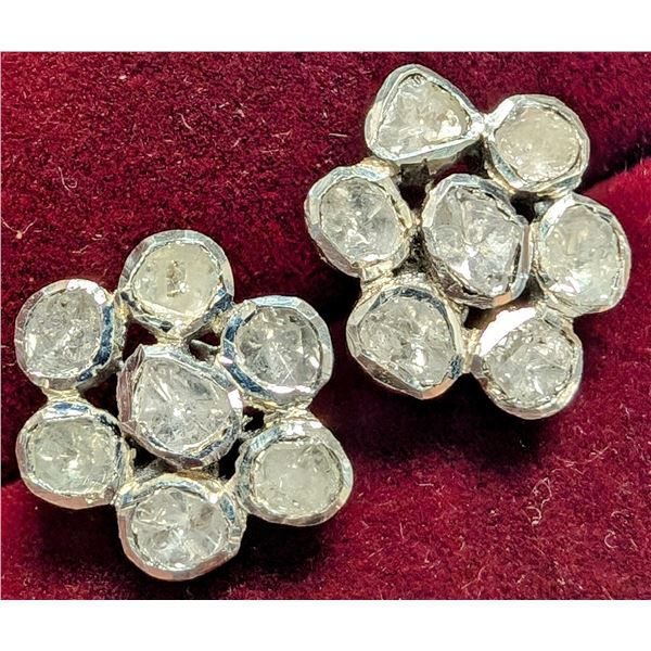 BZ2096-94J SILVER 2.9G NATURAL DIAMOND EARRINGS