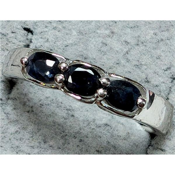 BZ2096-89J SILVER SAPPHIRE 1CT RING