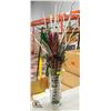 Image 1 : FLORAL VASE DISPLAY 5'