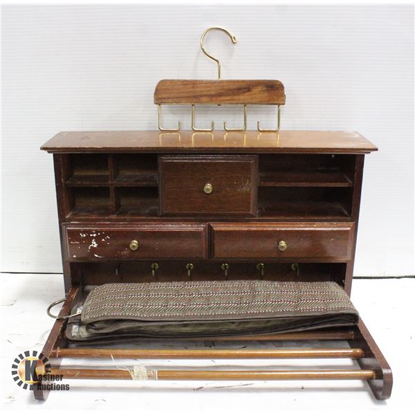 VINTAGE CLOSET VALET SET JEWELRY BOX