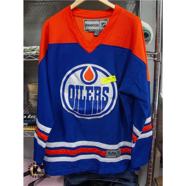 OILERS REEBOK NHL JERSEY ADULT S/M-ESTATE