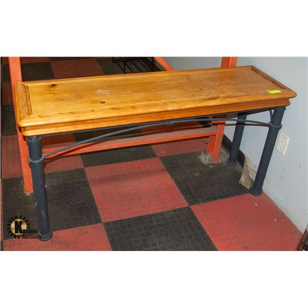 51 X 16 X 26 OAK SOFA TABLE/OCCASIONAL TABLE