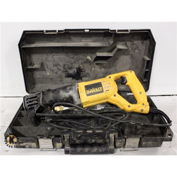DEWALT CORDED RECIPROCATING SAW COMES WITH CASE