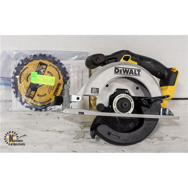 NEW DEWALT 20V MAX CIRCULAR SAW WITH BLADE