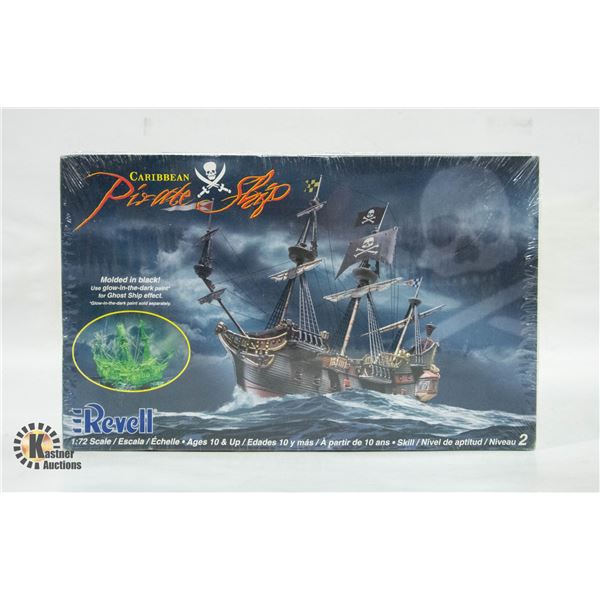 REVELL CARIBBEAN PIRATE SHIP 1:72 SEALED