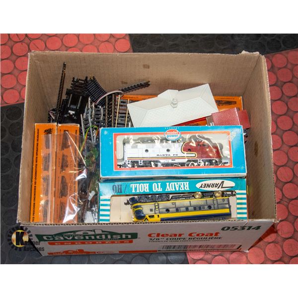 HO TYCO COMPLETE ELECTRIC TRAIN SET WITH