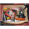 Image 1 : BOX OF ELECTRIC TRAIN PARTS & PIECES
