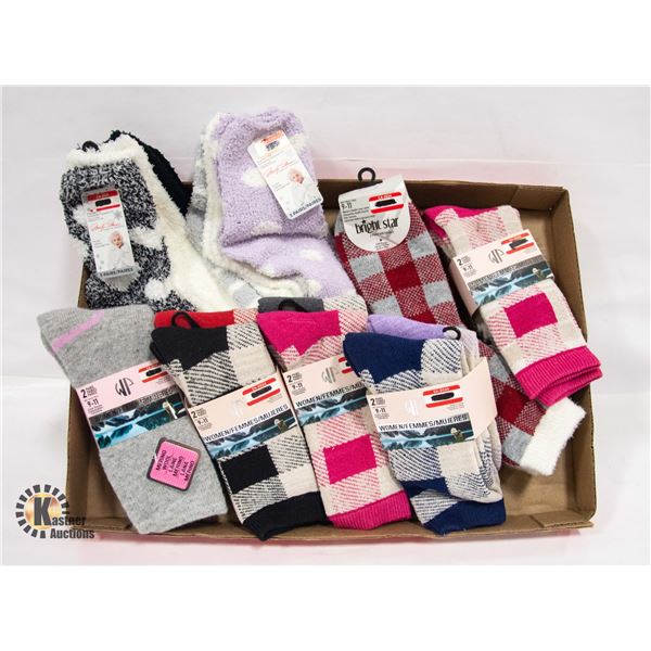 NEW 18 PAIR WOMEN'S SOCKS
