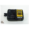 Image 1 : NEW DEWALT CDB 1104 12/20V BATTERY CHARGER FAST