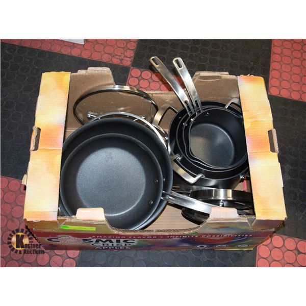 KIRKLAND SIGNATURE HARD ANODIZED 12 PC