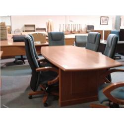 Oak Traditional 8-ft Boardroom Table