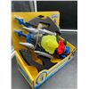 Image 3 : Fisher-Price Imaginext DC Super Friends Batwing Vehicle & Batman Figure