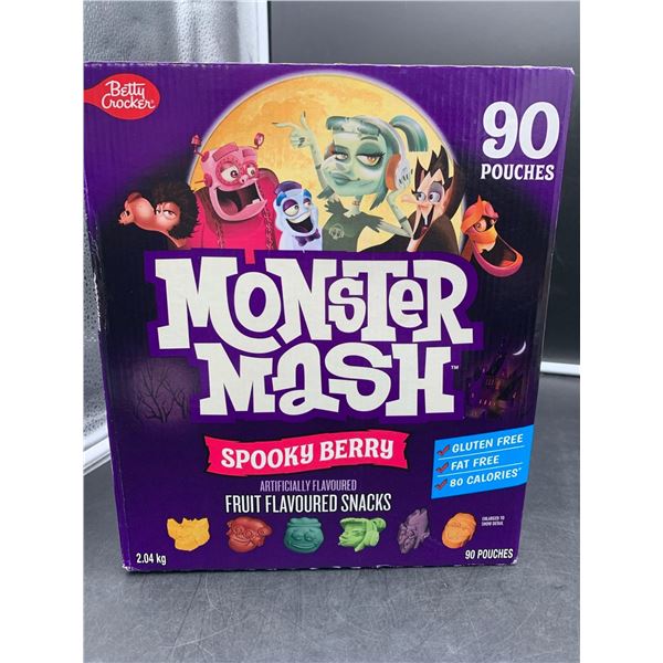 Halloween Monster Mash Fruit Snacks  90 Pouches 2.04kg