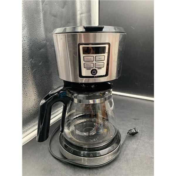 Black n Decker 12-Cup Coffeemaker