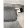 Image 2 : Lole Black Fanny Pack