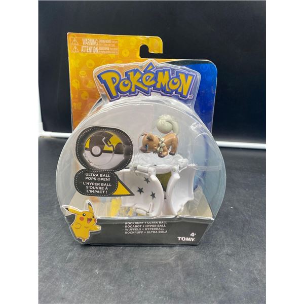 Pokemon Throw 'N' Pop Rocfuff- Action Figure Blue Poke Ball Collection