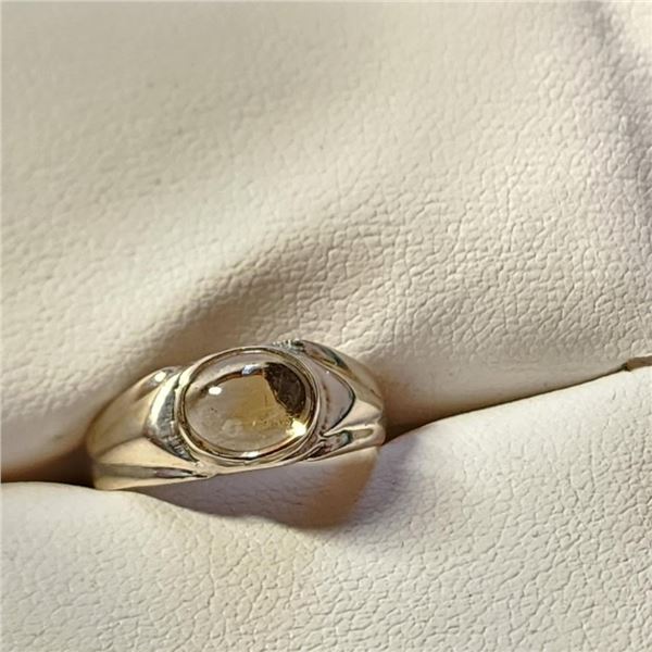 Silver Lemon Quartz Ring (~Size 6)(Ring is resizable for $40), Suggested Retail Value $60