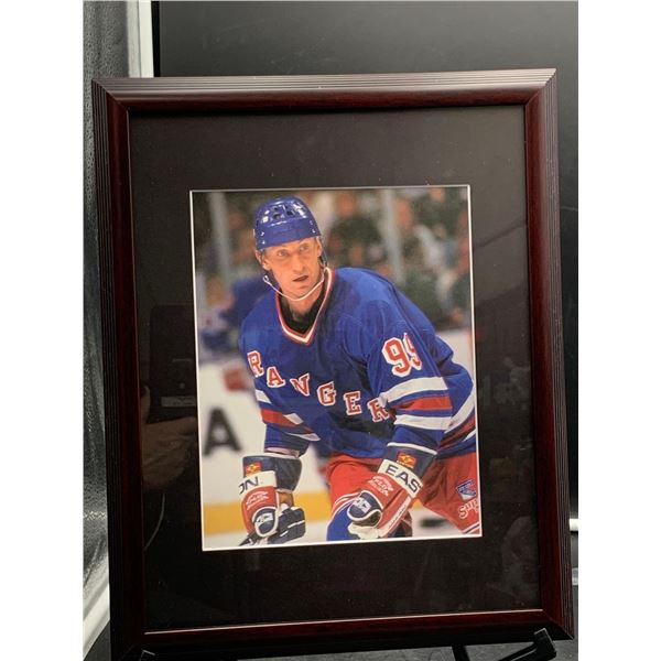 WAYNE GRETZKY NEW YORK RANGERS COLLECTOR FRAMED PHOTO