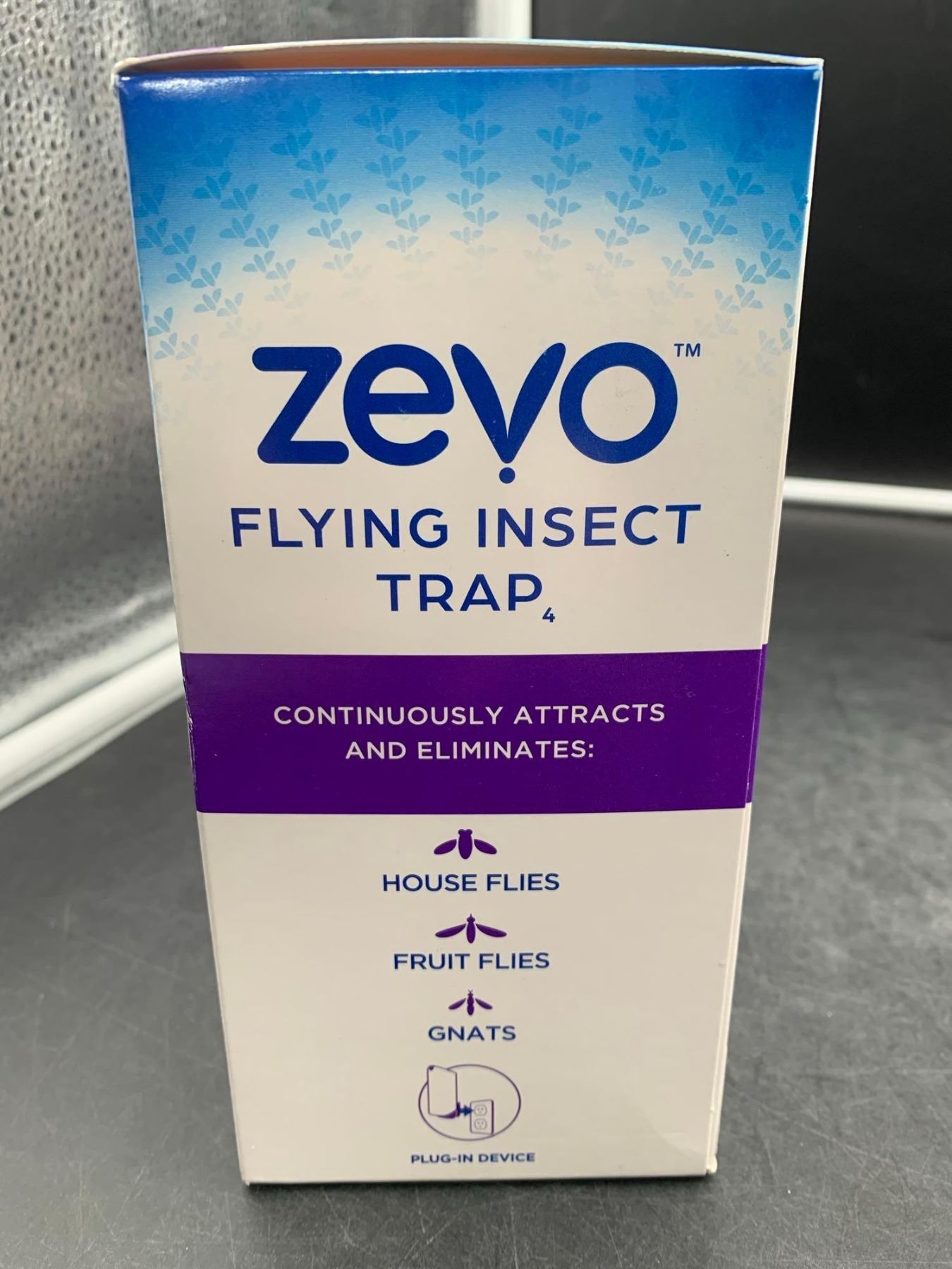 Zevo MAX Flying Insect Trap + Zevo Flying Insect Trap, Fly Trap ...