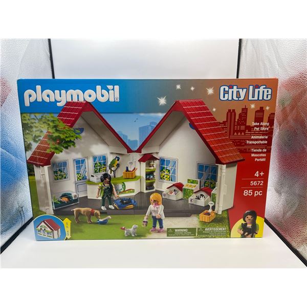Playmobil City Life Take Along Pet Store #5672 85pcs