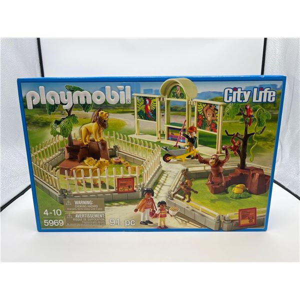 Playmobil City Life Zoo #5969 91pcs