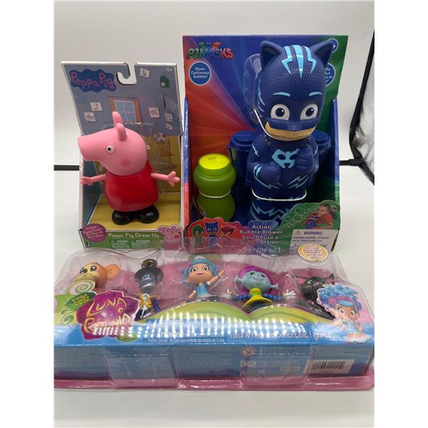 Lot of 3 Assorted Figures  - Peppa Pig / PJ Masks Bubbles  / Luna Petunia Luna & Friends Collectible