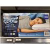 Image 2 : Novaform Soothing Plus Cool Gel Memory Foam Pillow (Queen)