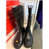 Image 4 : Servus Rainboots (size 7)
