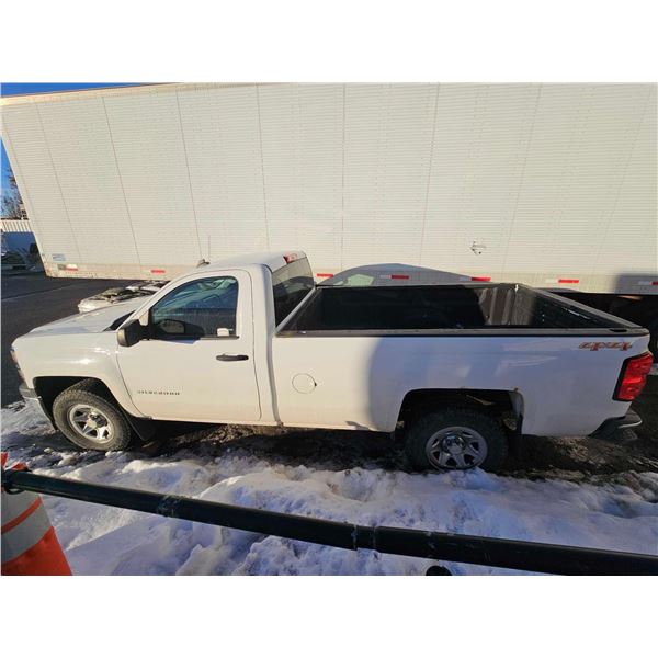 Year: 2014 Make: Chevrolet Model: Silverado Vehicle Type: Pickup Truck Mileage: 232851 KM Plate: - N