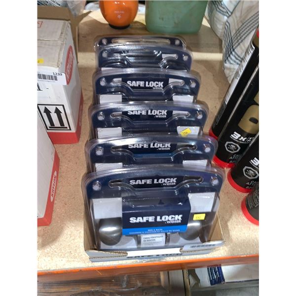 Weiser Safe Lock Bed & Bath Door Knob Satin Nickle Lot of 6