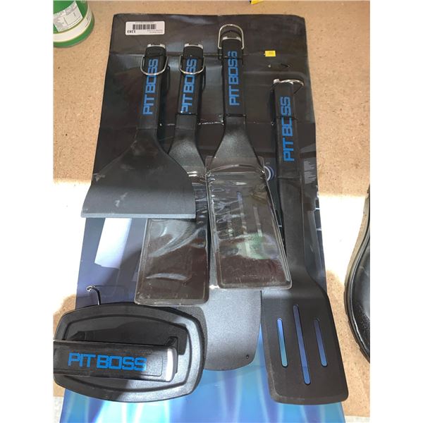 Pit Boss BBQ Ultimate Griddle Tool Kit