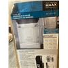 Image 3 : Maax 60"W x 30"D x 60"H Left Hand Fiberglass Shower Base and Wall Insert