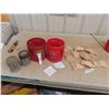 Image 1 : 2 Jars of Screws, 470+ Maple Buttons, Maple Carved Décor